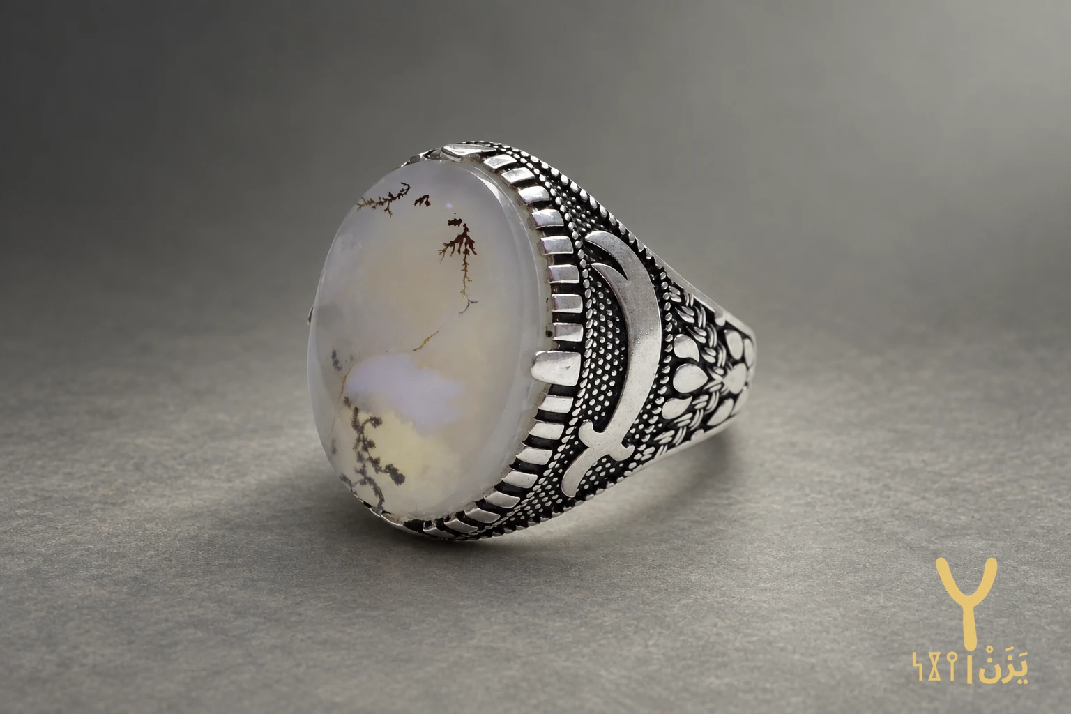 Jambiya Shajari Yemeni Agate Ring Jambiya Shajari Yemeni Agate Ring, sterling silver and Yemeni agate, view 1