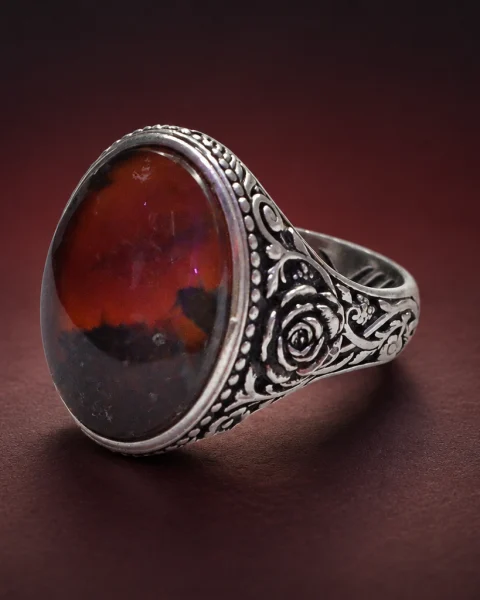 Rose Dusk Musawwar Agate Ring, sterling silver and Yemeni agate, view 1