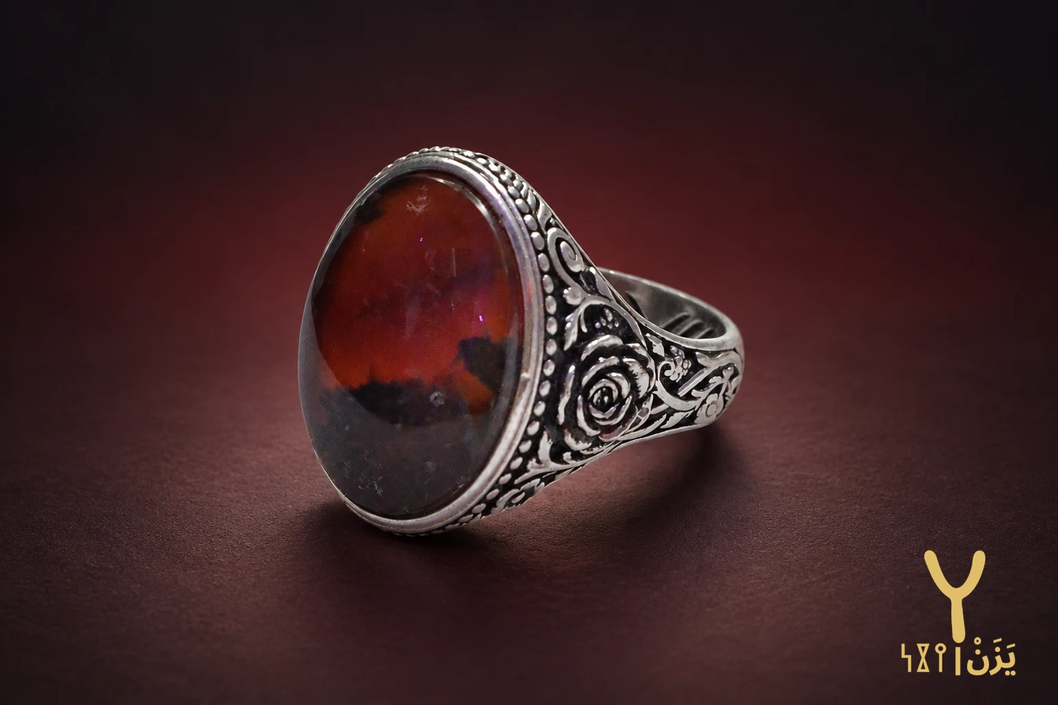 Rose Dusk Musawwar Agate Ring Rose Dusk Musawwar Agate Ring, sterling silver and Yemeni agate, view 1
