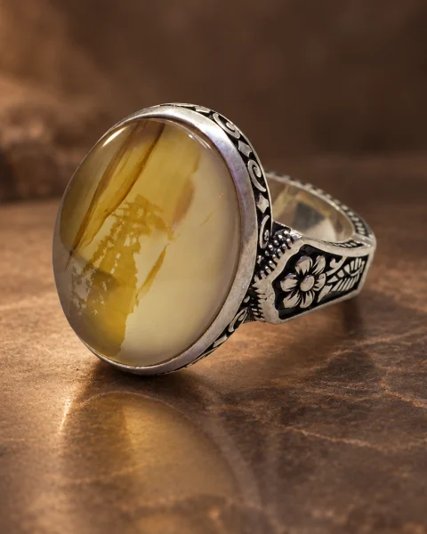 Golden Grove Shajari Yemeni Agate Ring, sterling silver and Yemeni agate, view 1