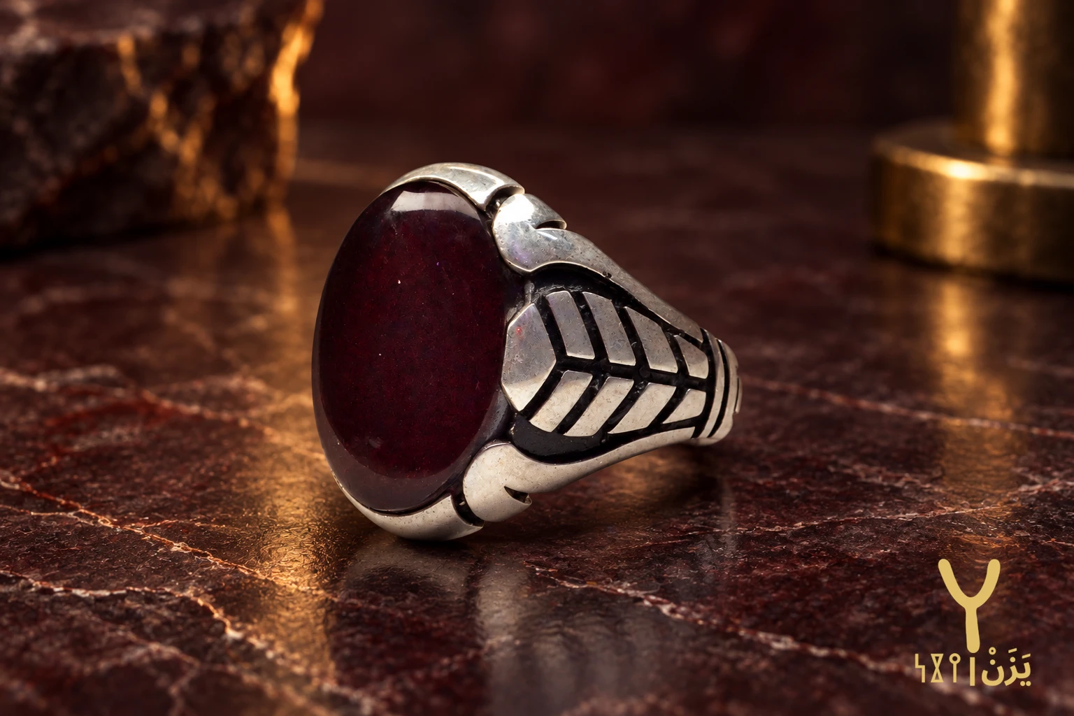 Veined Leaf Burgundy Yemeni Agate Ring Veined Leaf Burgundy Yemeni Agate Ring, sterling silver and Yemeni agate, view 1