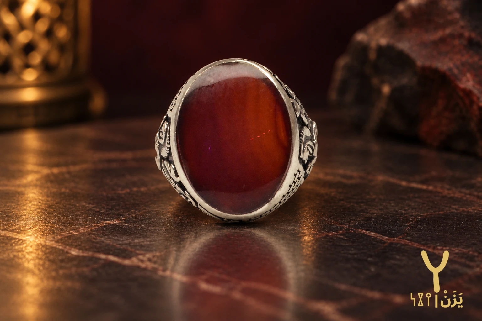 Winged Steed Kabdi Agate Ring Winged Steed Kabdi Agate Ring, sterling silver and Yemeni agate, view 5