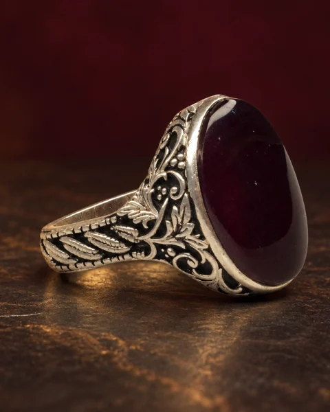 Acanthus Night Kabdi Agate Ring, sterling silver and Yemeni agate, view 1