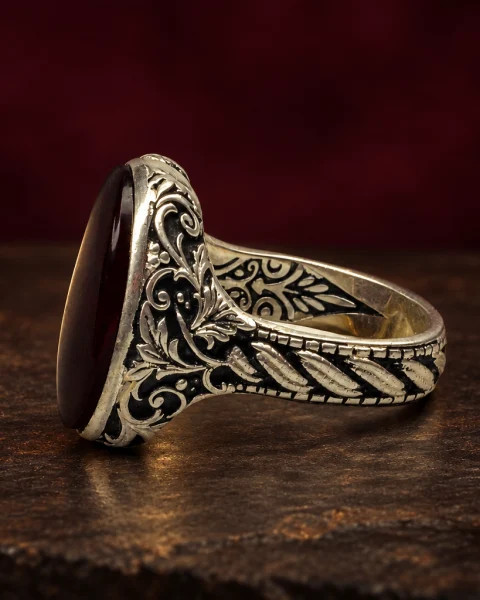 Acanthus Night Kabdi Agate Ring, sterling silver and Yemeni agate, view 3