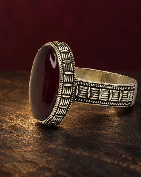 Woven Reed Red Agate Ring, sterling silver and Yemeni agate, view 3