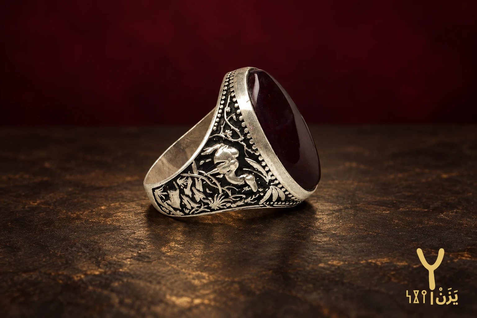 Hunter's Garden Kabdi Agate Ring Hunter's Garden Kabdi Agate Ring, sterling silver and Yemeni agate, view 2