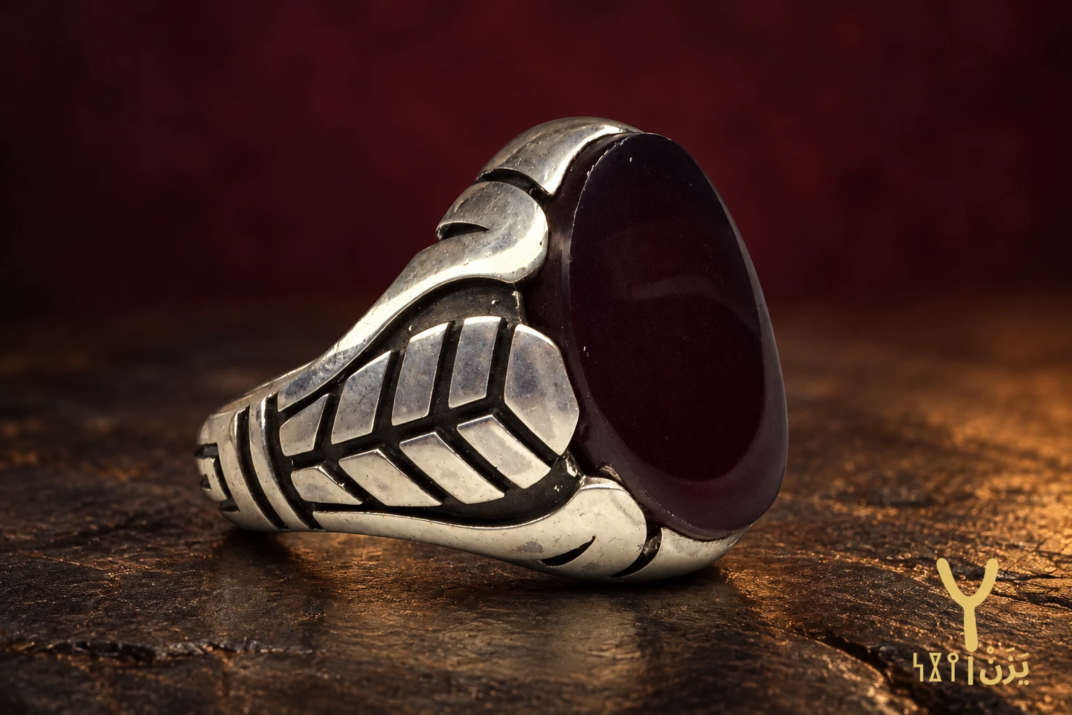 Chevron Leaf Yemeni Agate Ring Chevron Leaf Yemeni Agate Ring, sterling silver and Yemeni agate, view 2