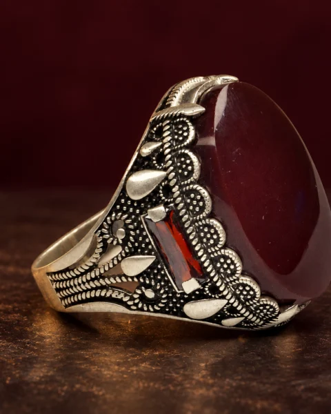 Scalloped Lace Kabdi Agate Ring, sterling silver and Yemeni agate, view 2
