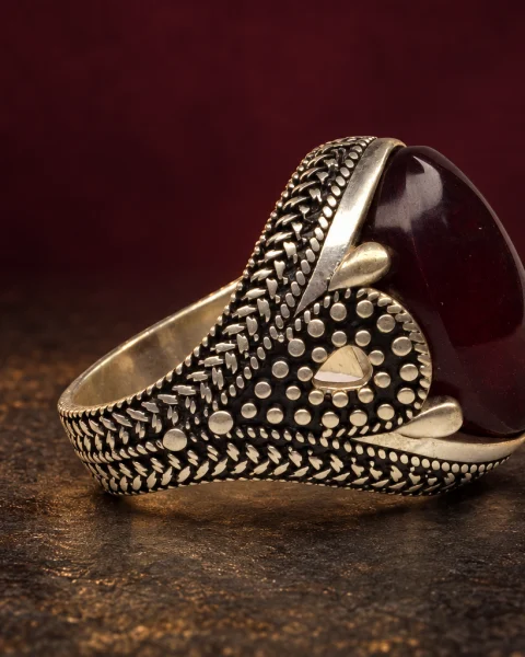 Teardrop Claw Rummani Agate Ring, sterling silver and Yemeni agate, view 2