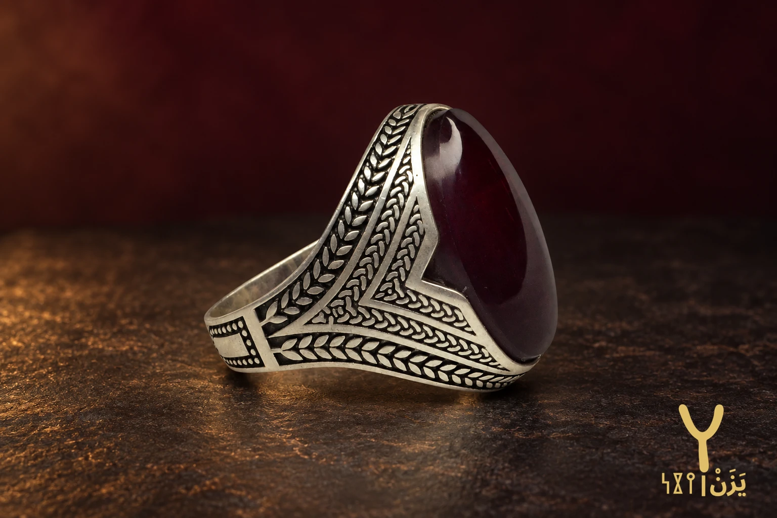Wheat Ear Crimson Agate Ring Wheat Ear Crimson Agate Ring, sterling silver and Yemeni agate, view 2