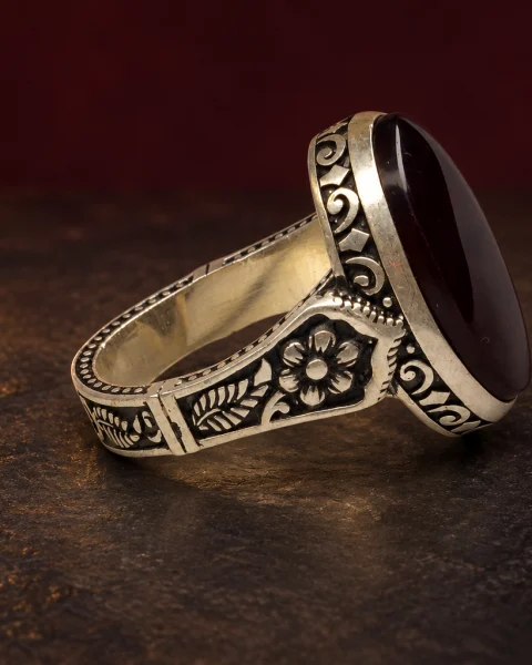 Five-Petal Kabdi Yemeni Agate Ring, sterling silver and Yemeni agate, view 2