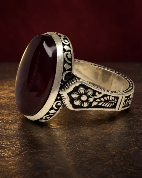 Five-Petal Kabdi Yemeni Agate Ring, sterling silver and Yemeni agate, view 3