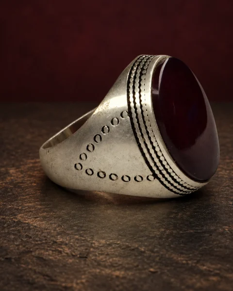 Quiet Dotwork Red Yemeni Agate Ring, sterling silver and Yemeni agate, view 2