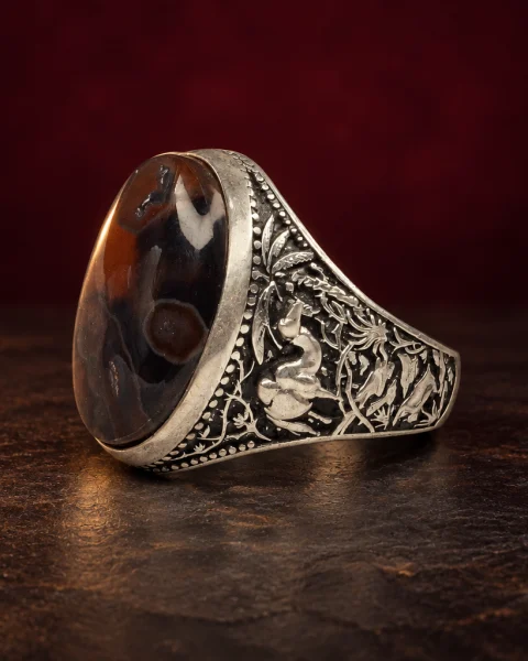 Palm Oasis Eye Yemeni Agate Ring, sterling silver and Yemeni agate, view 3