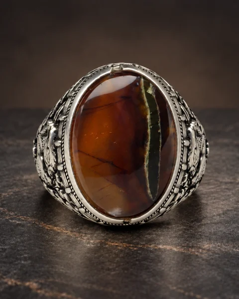 Cockerel Grove Honey Agate Ring, sterling silver and Yemeni agate, view 2