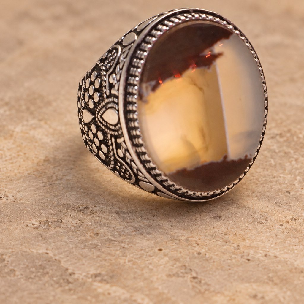 About Banded Yemeni agate ring